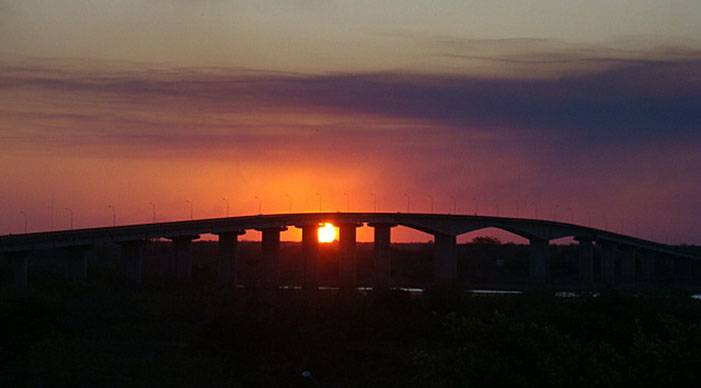 Pôr do Sol na Ponte sobre o Rio São Francisco 3 Pôr do Sol em Bom Jesus da Lapa