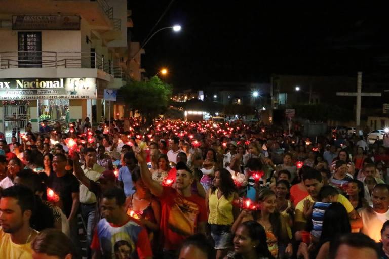 Festa de Santa Luzia 4 Procissão de Santa Luzia em Bom Jesus da Lapa